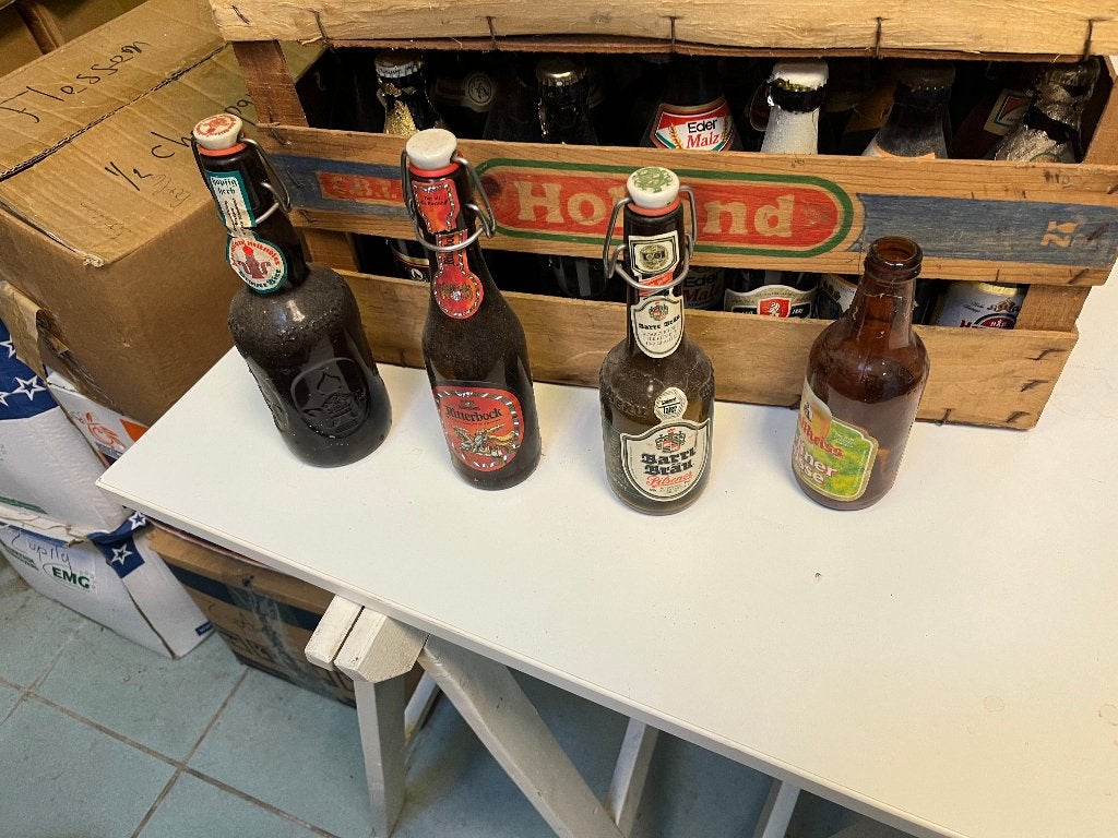 Vintage bierflesjes met beugeldop - Diverse merken, Verzamelen, Biermerken, Ophalen, Gebruikt, Flesje(s), Overige merken
