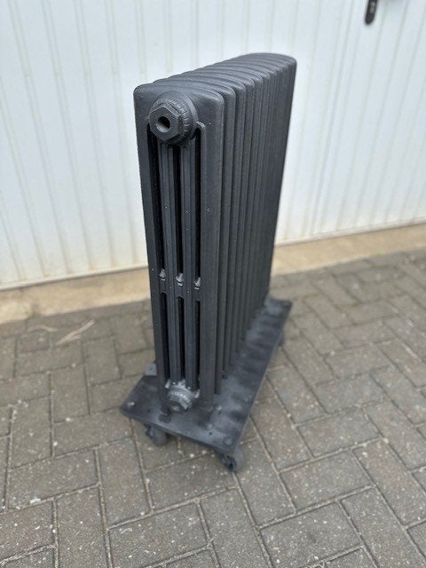 gietijzeren radiator vintage 4., Doe-het-zelf en Verbouw, 30 tot 80 cm, Gebruikt, Radiator, Ophalen of Verzenden