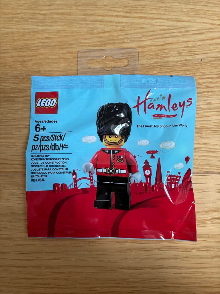LEGO 500533 Hamleys Royal Guard Minifigure (SEALED), Overige thema's, Lego, Nieuw, Ophalen of Verzenden