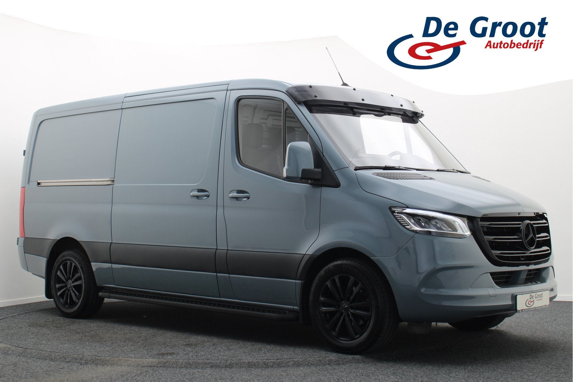 Mercedes-Benz Sprinter 317 CDI Automaat L2H1 3-Zits, Cruise,, Auto's, Automaat, 12 maanden, Gebruikt, Zwart