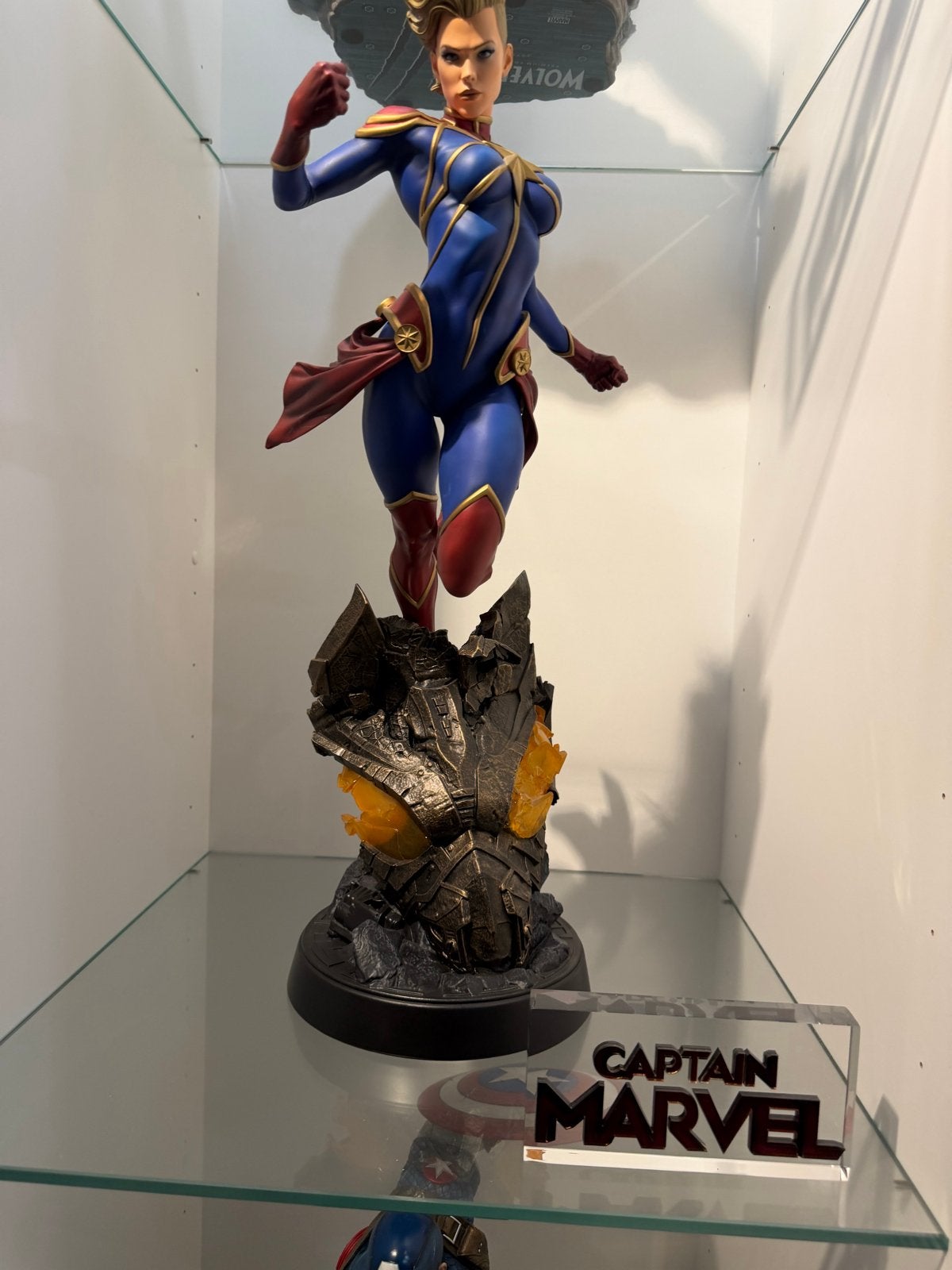 Captain Marvel Statue - Sideshow collectibles 1:4, Verzamelen, Ophalen of Verzenden, Zo goed als nieuw