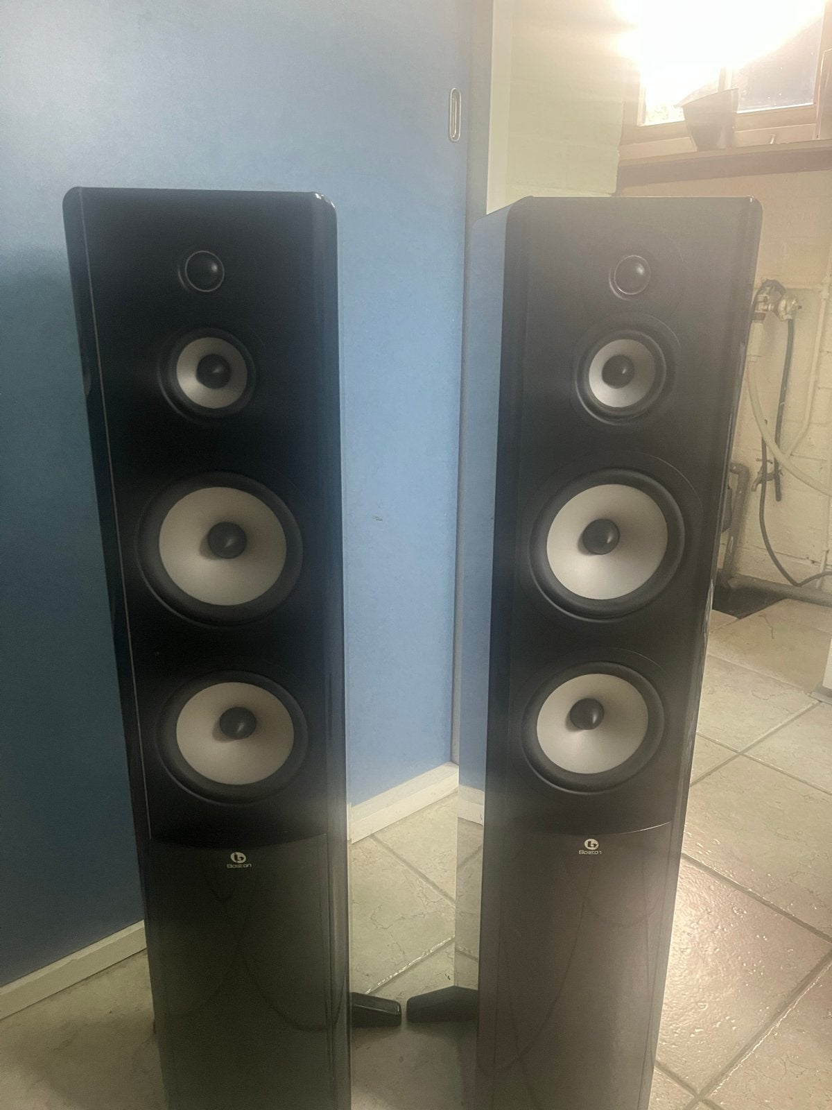 Boston A360 Vloerstaande Luidsprekers - Zwart, Audio, Tv en Foto, Vloerstaande luidspreker, Zo goed als nieuw, Geschikt voor surround/home cinema