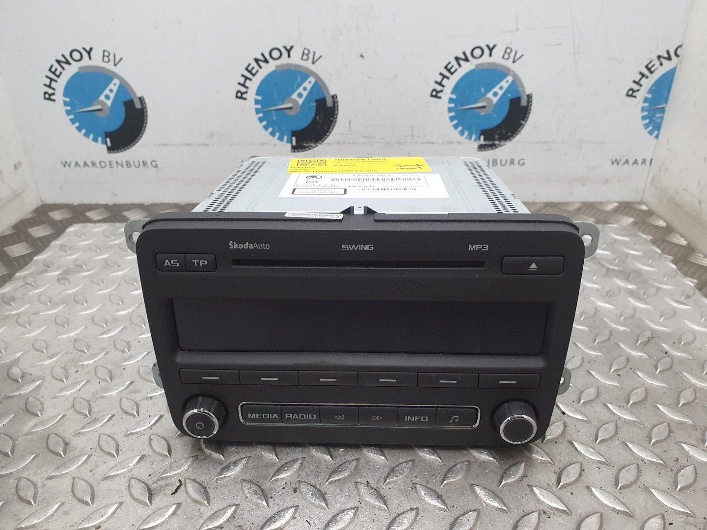 SKODA FABIA 1.2 TDI RADIO 2011, Ophalen of Verzenden, Gebruikt, Stiba lid