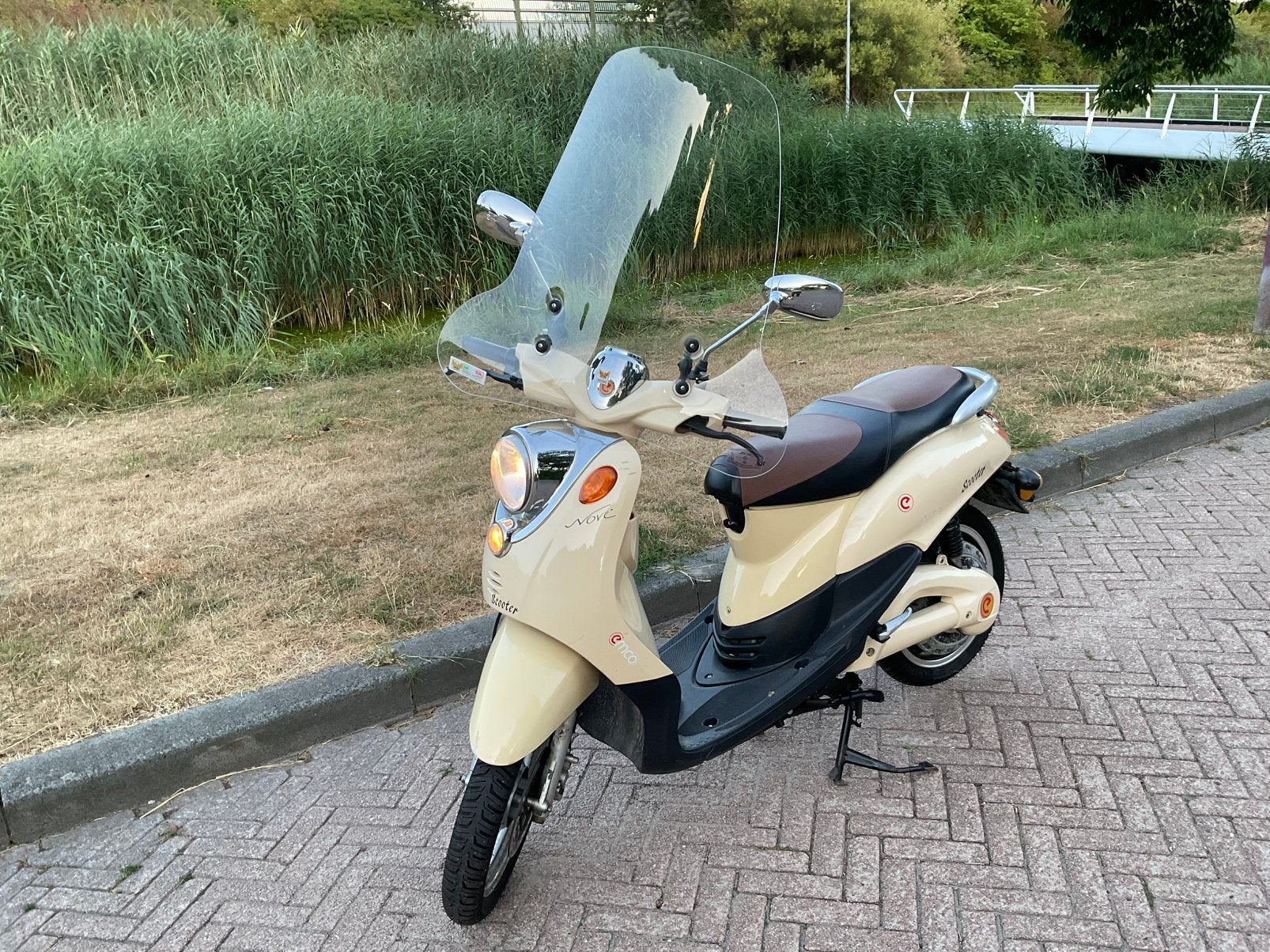 Emco Novi elektrische snorscooter, Fietsen en Brommers, Gebruikt, Elektrisch, Ophalen, Overige merken