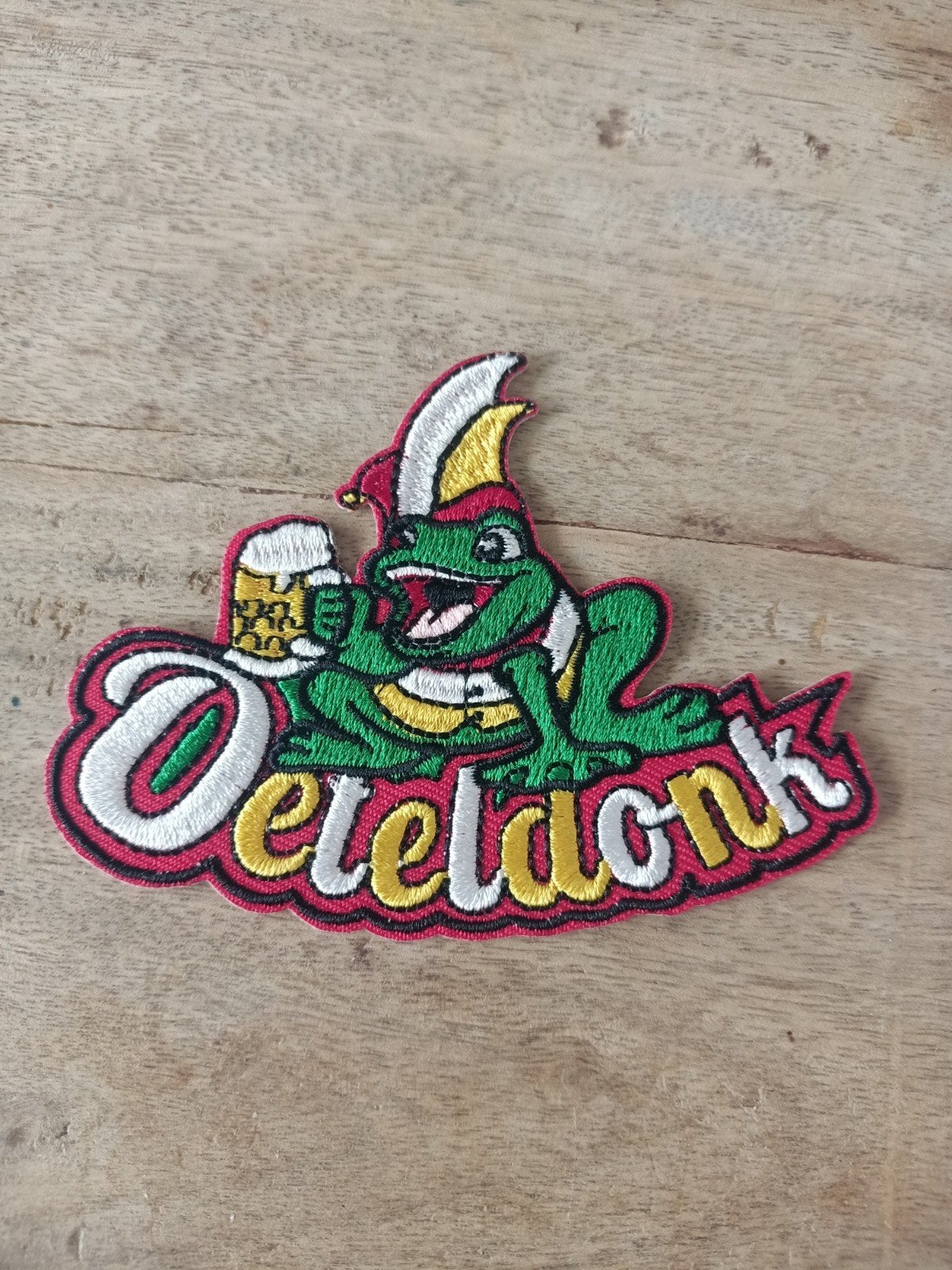 Oeteldonk embleem oetel met bierpul, Hobby en Vrije tijd, Ophalen of Verzenden, Nieuw