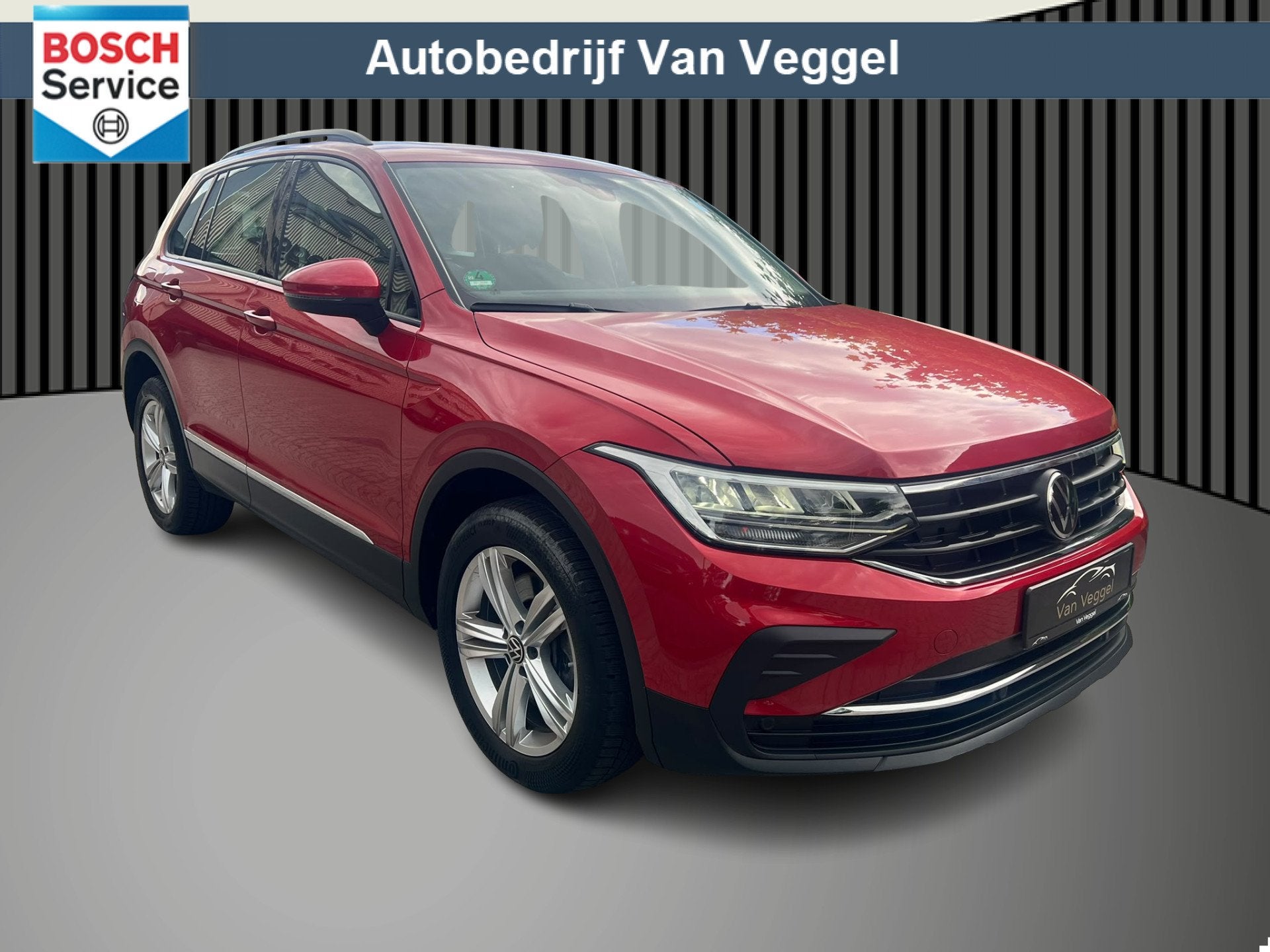 Volkswagen Tiguan 1.4 TSI eHybrid 245 pk, pano, virtual cock, 1716 kg, 4 cilinders, Alcantara, 245 pk