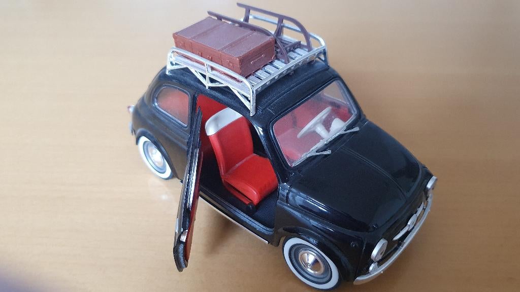 Fiat 500D Winterholiday + bagage Solido 1:16 zwart, Ophalen of Verzenden, Zo goed als nieuw, Solido