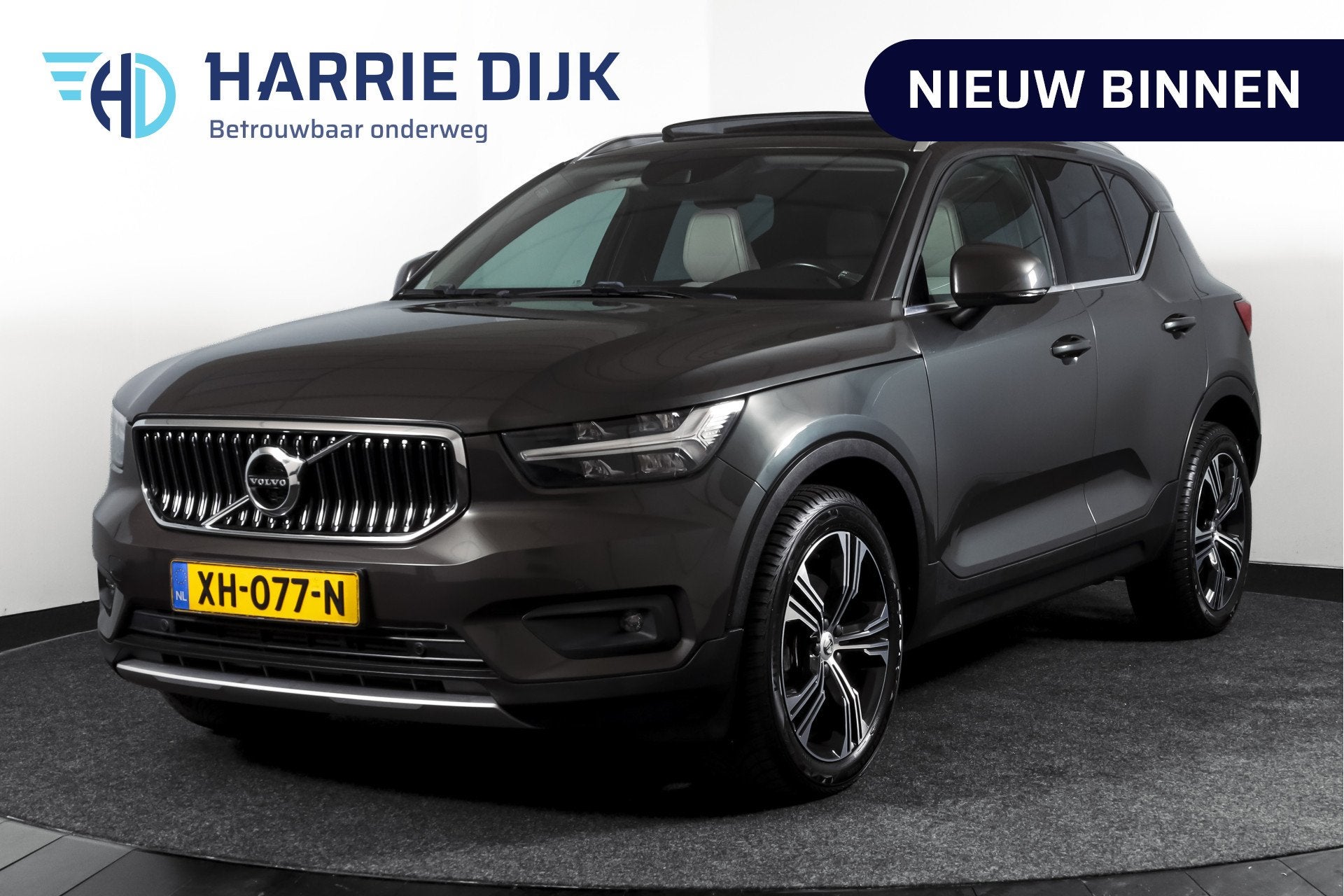 Volvo XC40 2.0 T4 190 PK Inscription Orig NL | S/K-Panodak |, Auto's, 15 km/l, Euro 6, 1969 cc, Bedrijf