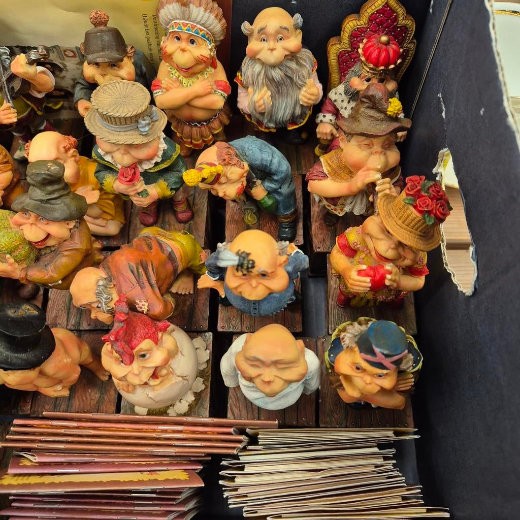 Compleet Efteling Laaf Alfabet 1997, Verzamelen, Efteling, Ophalen of Verzenden, Zo goed als nieuw, Beeldje of Poppetje