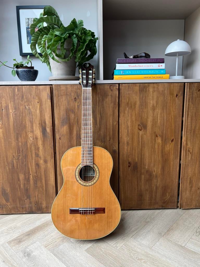 Gomez akoestische gitaar, Dirk Witte Amsterdam, incl. hoes, Muziek en Instrumenten, Ophalen, Zo goed als nieuw, Klassieke of Spaanse gitaar