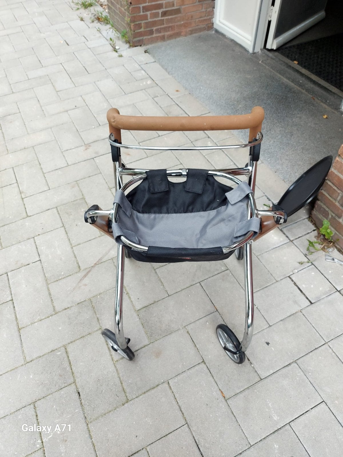Rollator voor binnen met mand en/of dienblad, Ophalen, Lichtgewicht, Zo goed als nieuw
