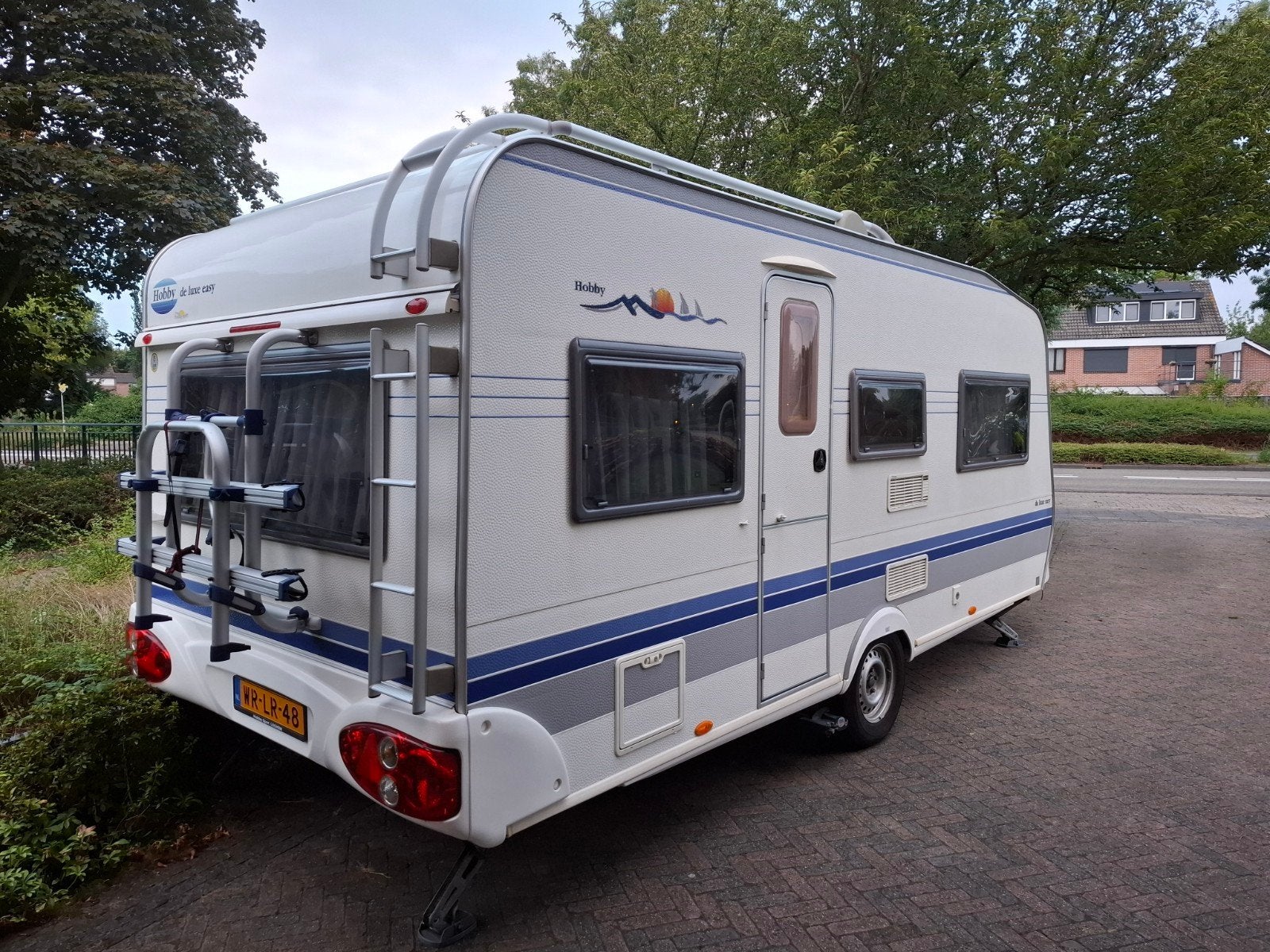 Hobby De Luxe Easy 495 UK 2005, Rondzit, Hobby, Schokbreker, Particulier