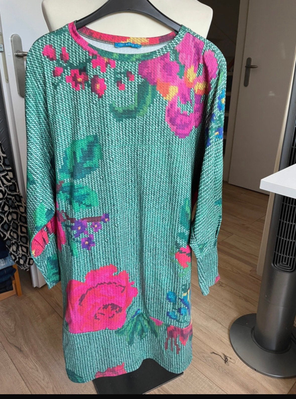 Lien & Giel jurk L/XL, Ophalen of Verzenden, Zo goed als nieuw, Maat 46/48 (XL) of groter, Onder de knie