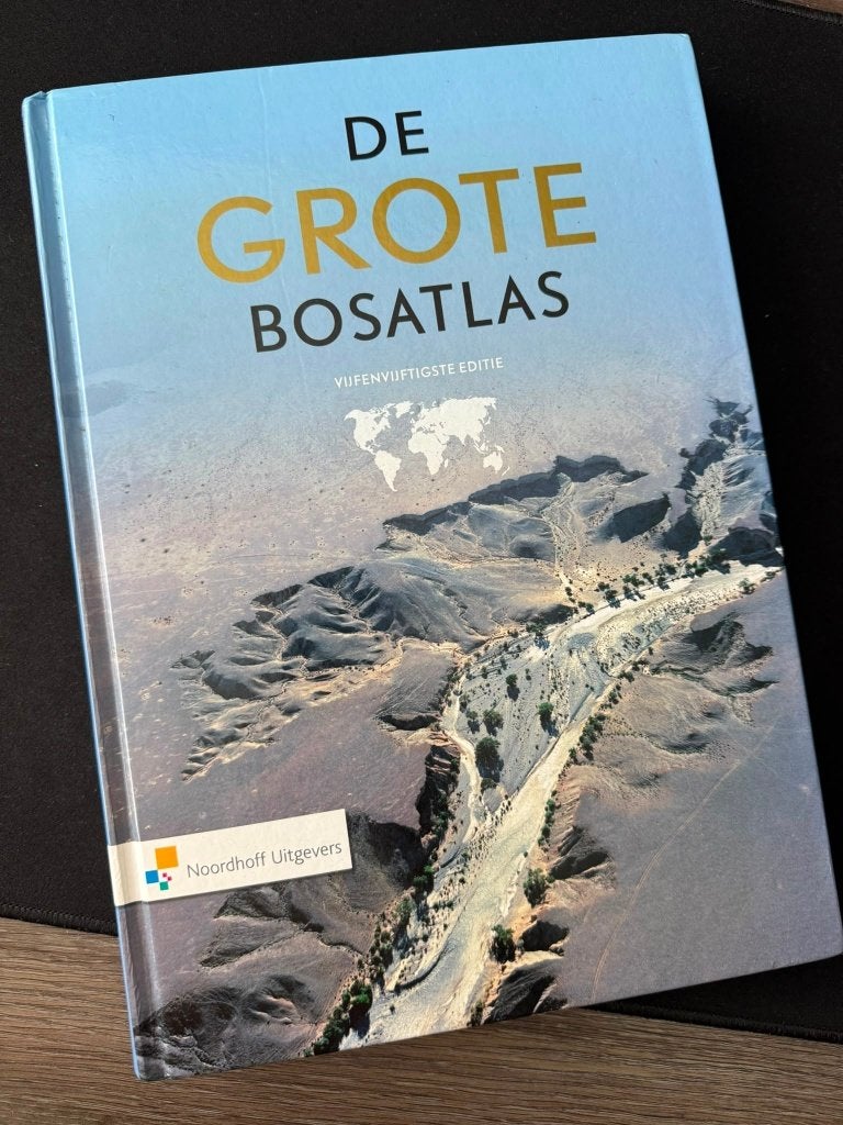 De Grote Bosatlas - 55e editie, Boeken, Atlassen en Landkaarten, Bosatlas, 2000 tot heden, Ophalen of Verzenden, Zo goed als nieuw