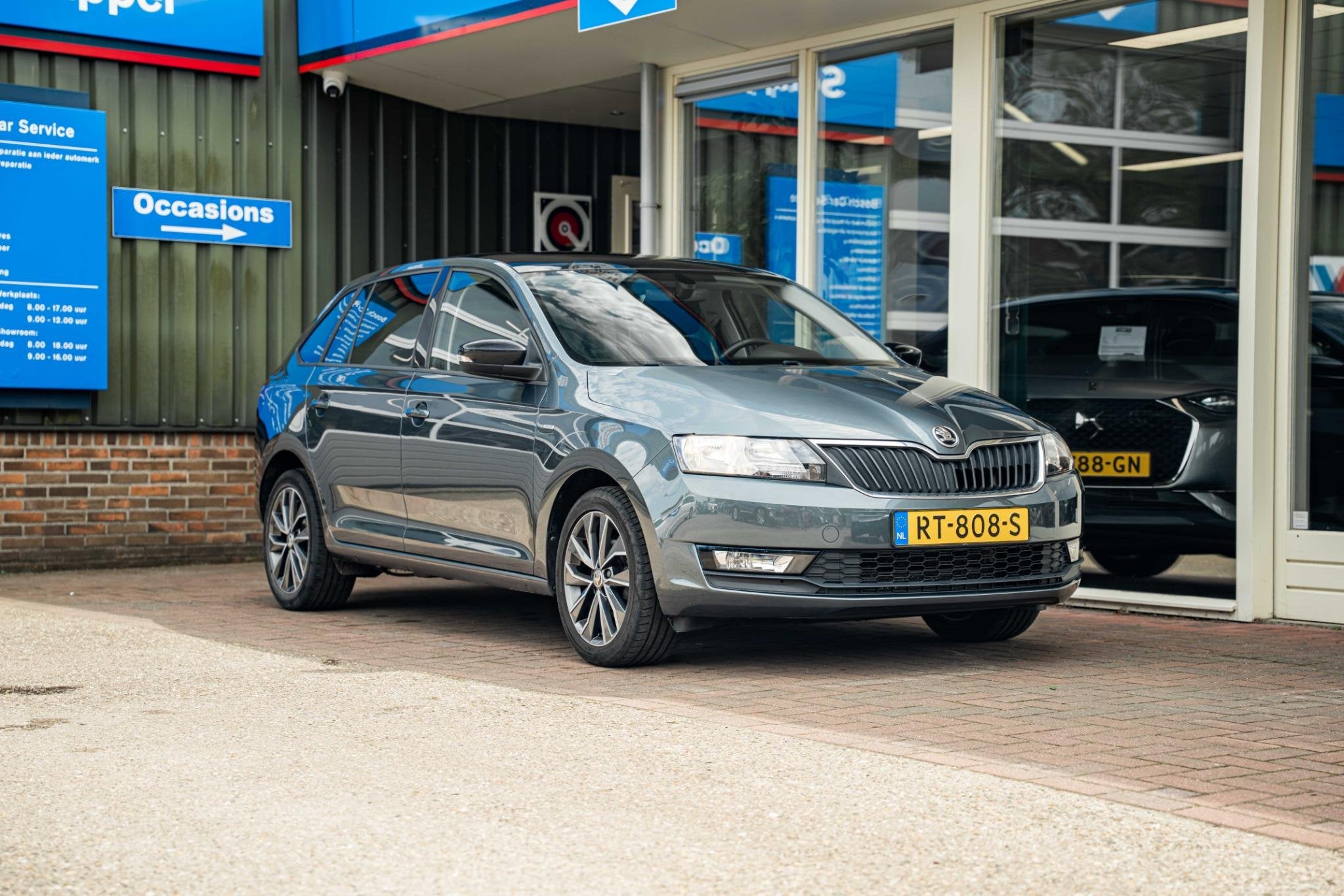 Skoda Rapid Spaceback 1.0 TSI Greentech Drive, Auto's, Voorwielaandrijving, 12 maanden, Stof, Gebruikt