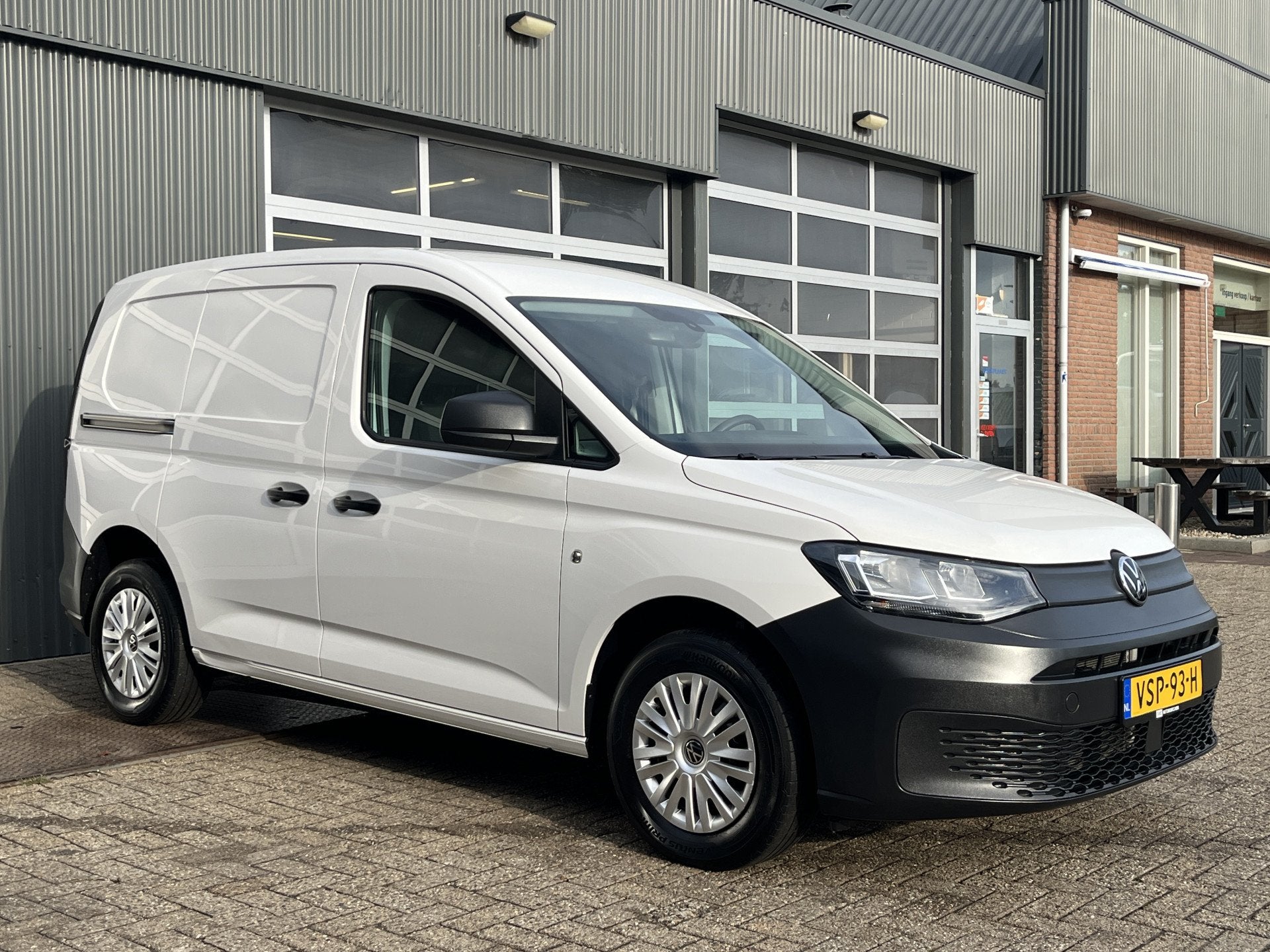 Volkswagen Caddy Cargo 2.0 TDI Airco Trekhaak 1400kg trekgew, Voorwielaandrijving, Stof, Gebruikt, 4 cilinders