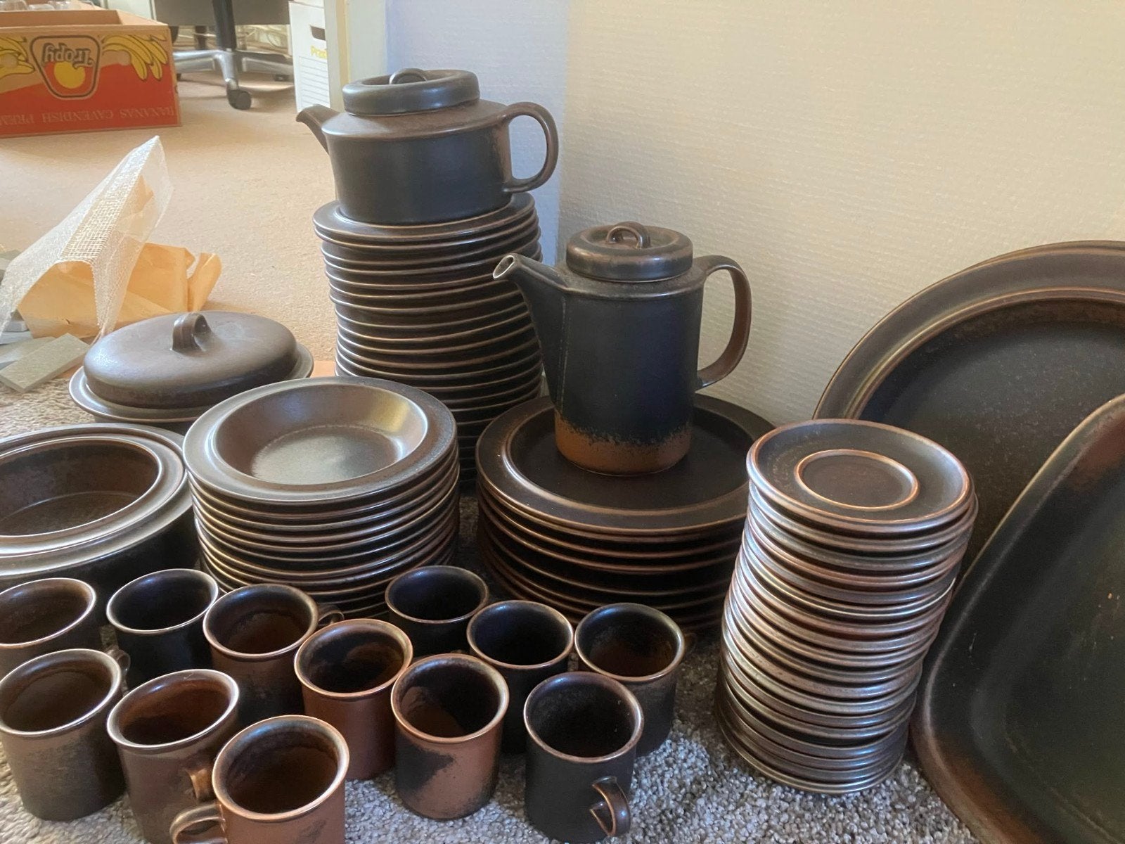 Uitgebreid Arabia Ruska Servies - Vintage en Compleet, Ophalen
