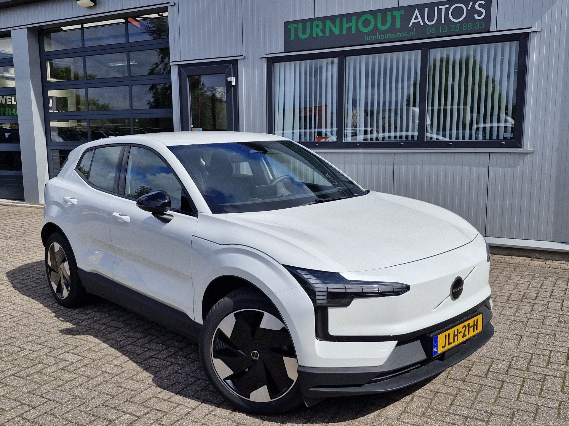 Volvo EX30 Single Motor Extended Range Plus 69 kWh | Warmte, Automaat, Achterwielaandrijving, Gebruikt, Wit