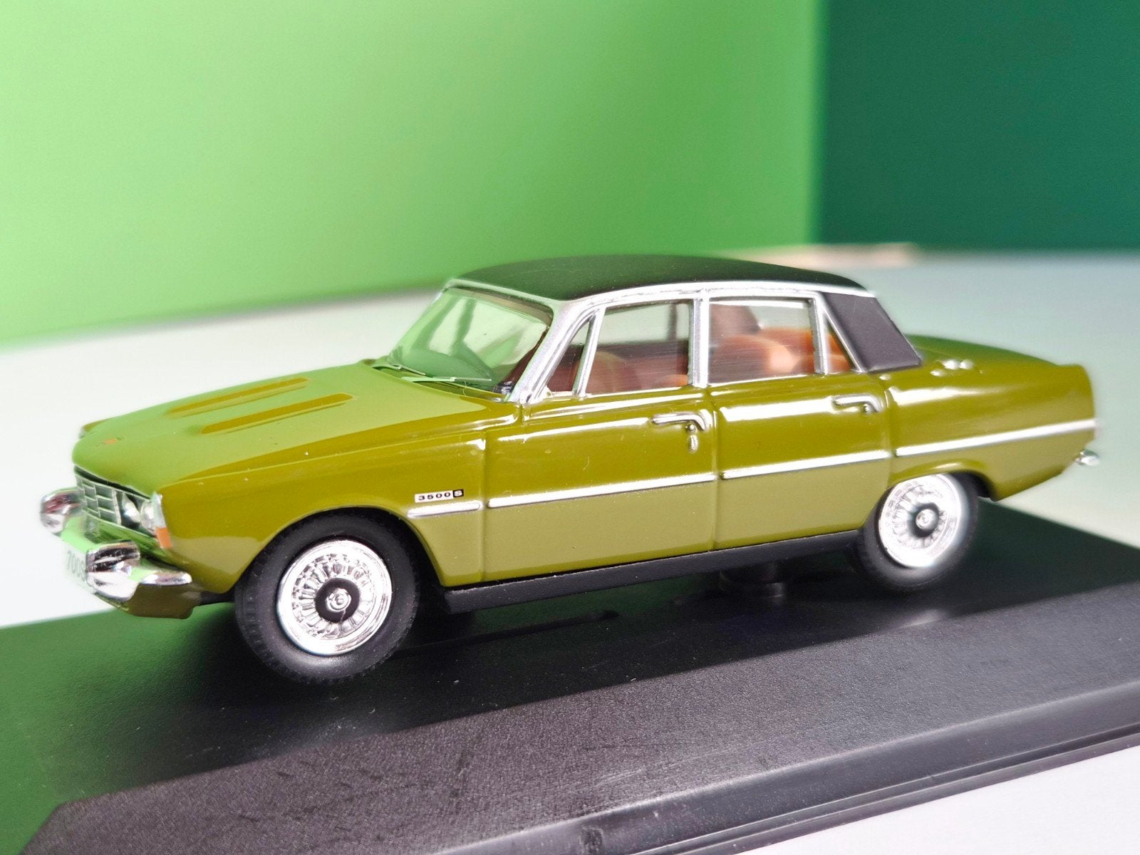 Corgi Vanguards Rover P6 3500 S V8 Avocado Green, Ophalen of Verzenden, Nieuw, Auto, Corgi