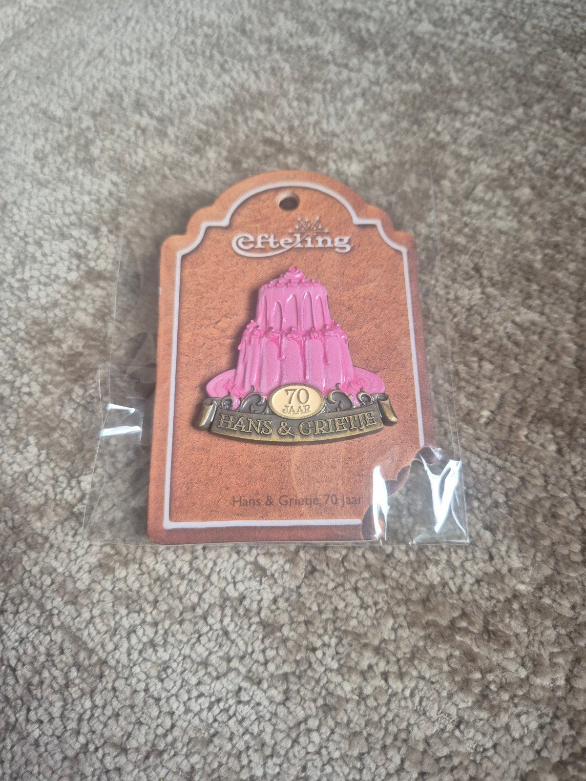 Efteling Pin Hans en Grietje, Verzamelen, Efteling, Ophalen of Verzenden, Zo goed als nieuw, Button of Speldje