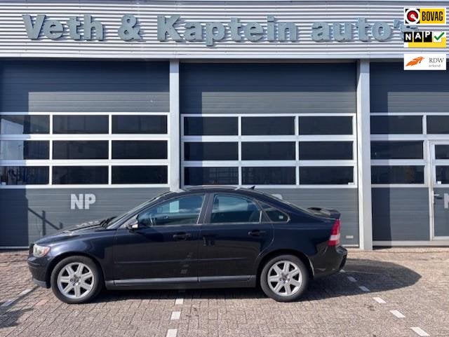 Volvo S40 2.4i Elite, Auto's, 1357 kg, Gebruikt, 700 kg, Zwart