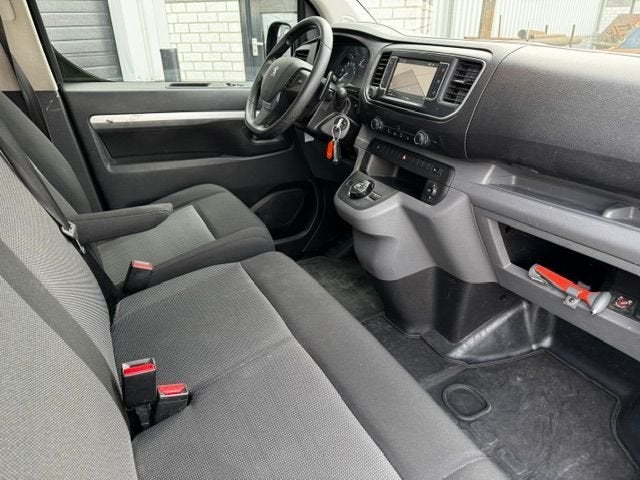 Peugeot Expert 2.0 BlueHDI 180pk Long Dubbel Cabine 6persoon, Gebruikt, 4 cilinders, Zwart, Origineel Nederlands