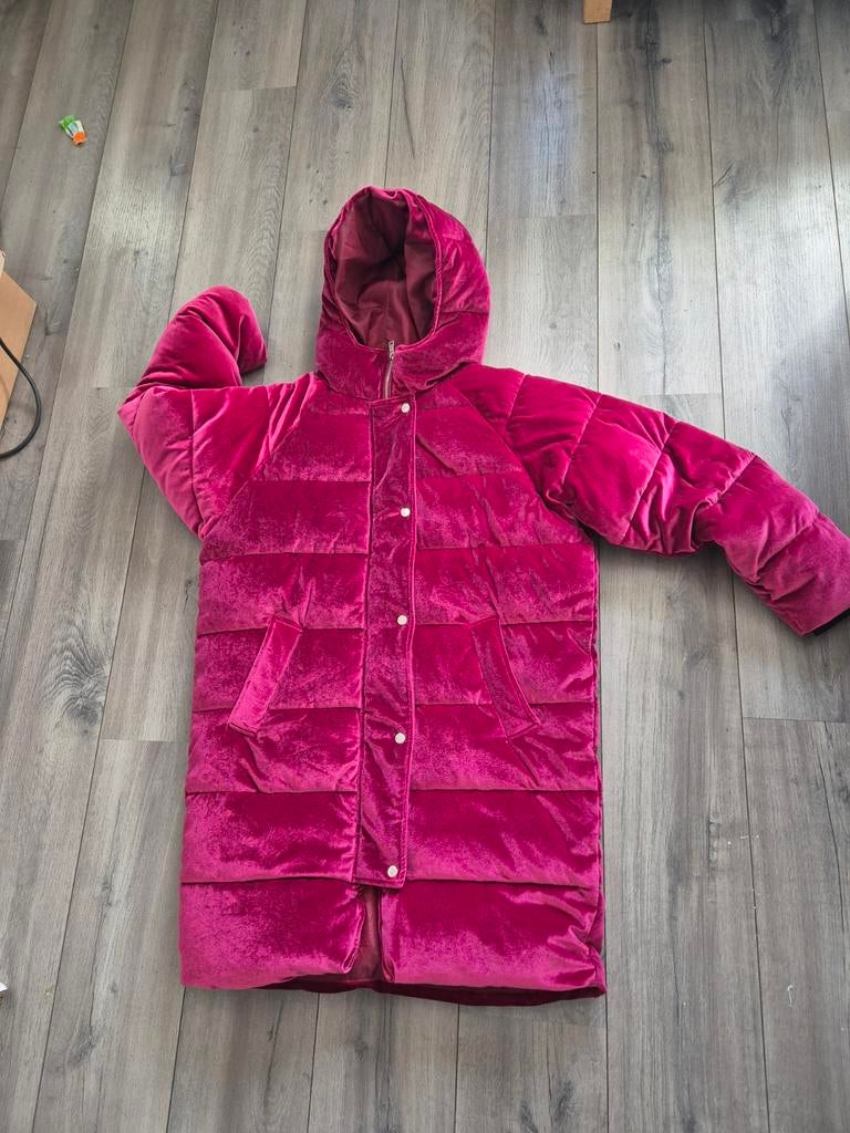 Merk na-kd..fluwelen winterjas met rits en drukknopen, Maat 38/40 (M), NA-KD, Ophalen of Verzenden, Zo goed als nieuw