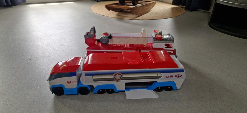 Paw patrol bus en brandweer, Ophalen, Gebruikt