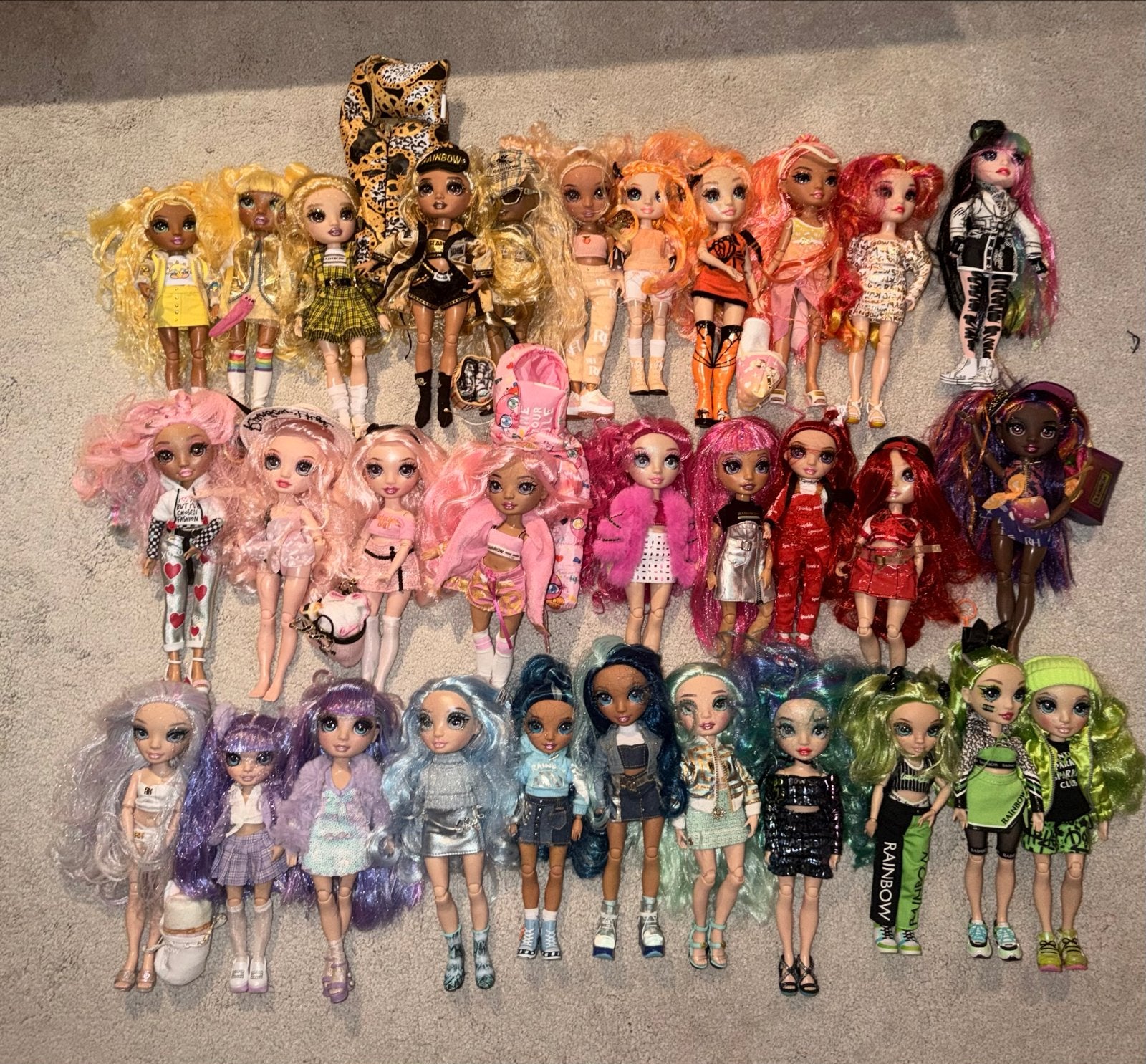 Grote collectie Rainbow High poppen, Ophalen of Verzenden, Zo goed als nieuw, Overige typen
