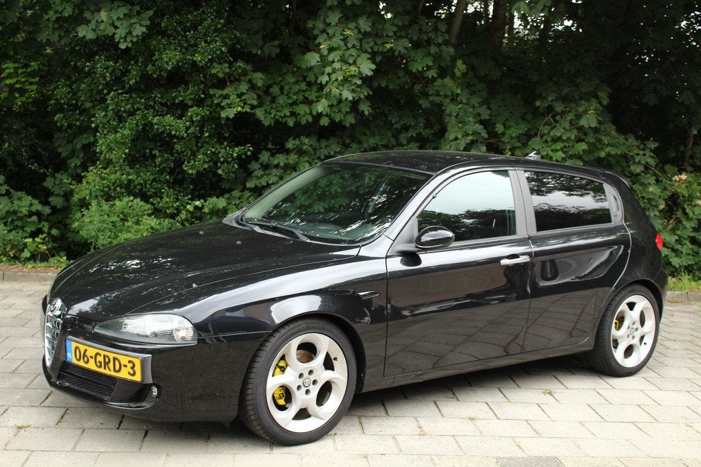 Alfa Romeo 147 1.6 T.Spark Progression Hele leuke/nette Alfa, Auto's, Alfa Romeo, Voorwielaandrijving, Automatische klimaatregeling