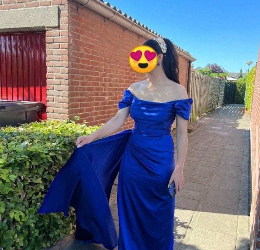Koningsblauwe Galajurk met Split - Zo goed als nieuw, Maat 38/40 (M), Blauw, Ophalen of Verzenden, Zo goed als nieuw