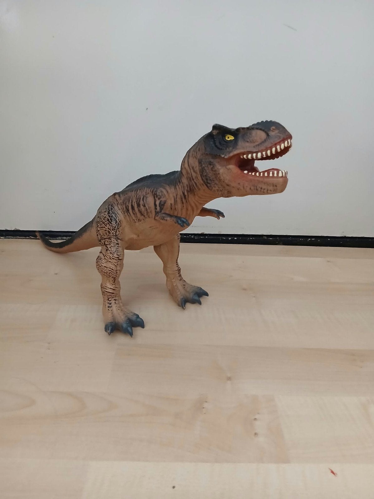 Dinosaurus speelgoedfiguur - Stegosaurus, T-Rex, Triceratops, Ophalen of Verzenden, Gebruikt