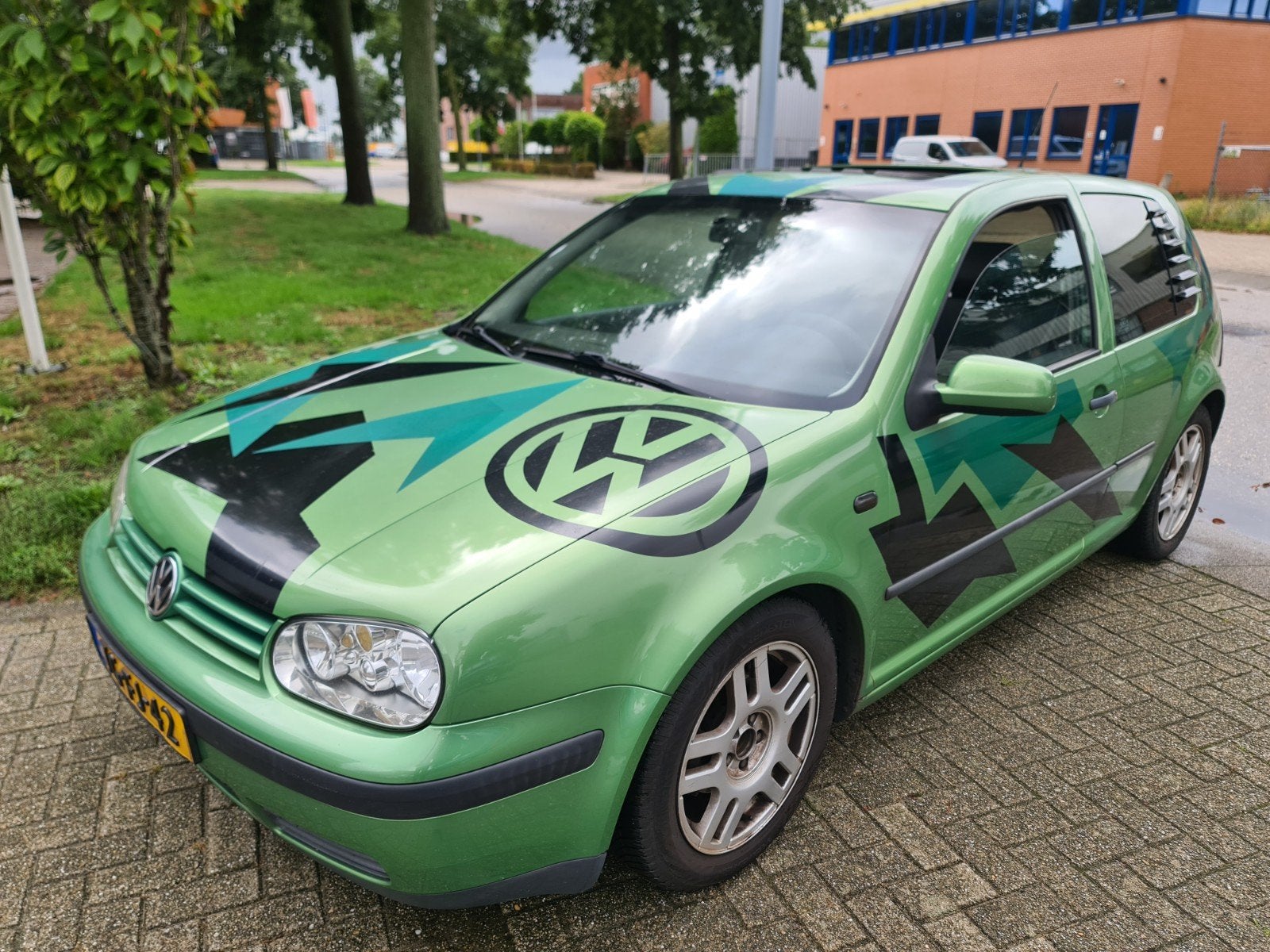 Volkswagen Golf 1.6 1998, Voorwielaandrijving, 74 pk, 4 cilinders, 49 €/maand
