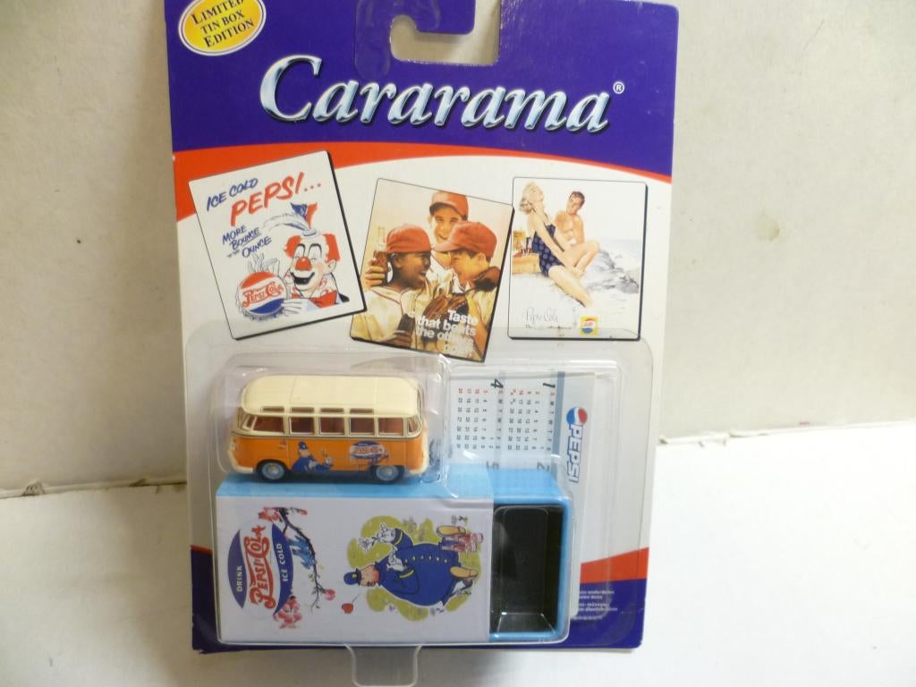 Cararama Volkswagen Bus Pepsi Cola Blikken doosje 1:72 auto, Hobby en Vrije tijd, Modelauto's | Overige schalen, Ophalen of Verzenden