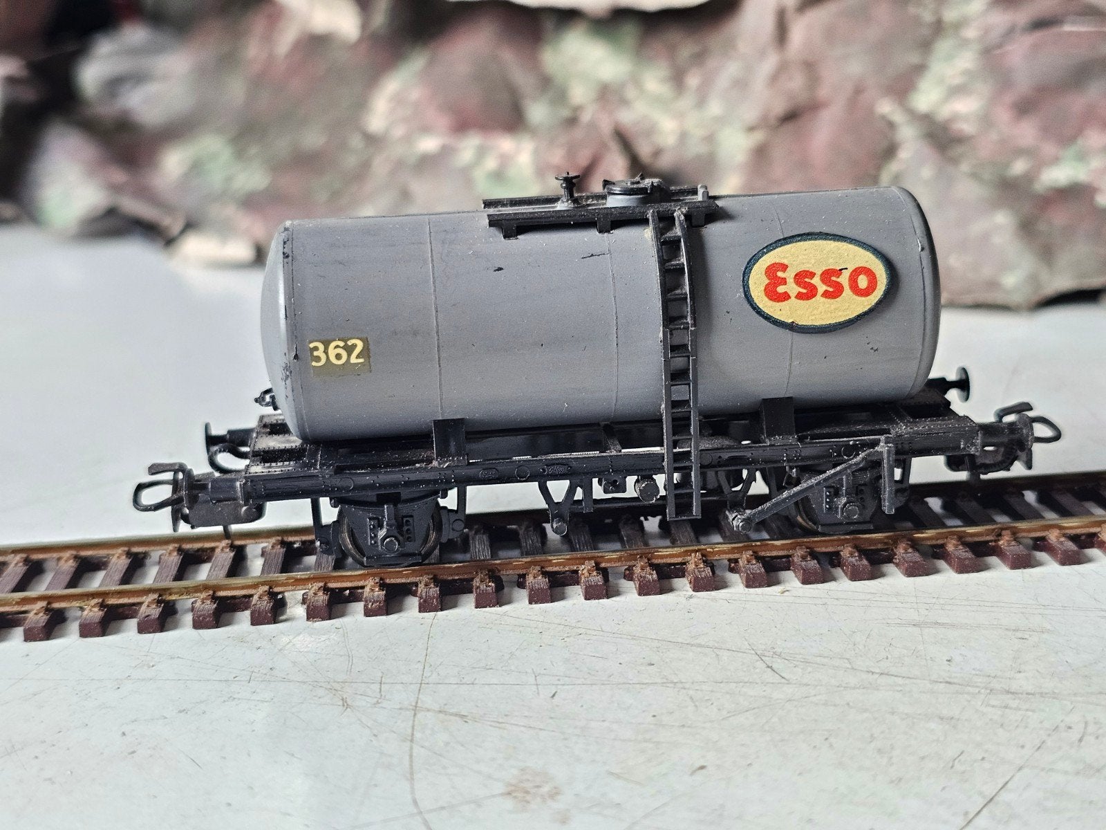 Zeldzame Electrotren HO ketelwagen Esso 362, Ophalen of Verzenden