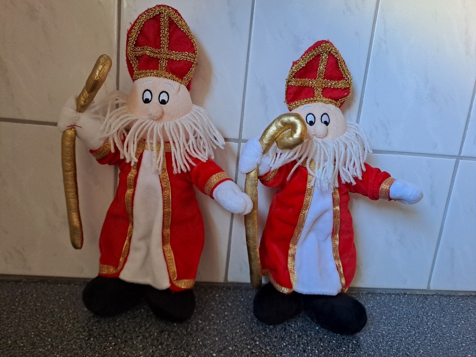 2 dezelfde sinterklaas knuffels., Diversen, Ophalen of Verzenden, Zo goed als nieuw, N.v.t, N.v.t