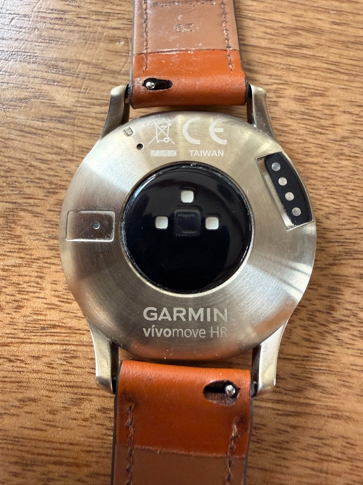 Garmin vívomove HR - Stijlvolle Hybride Smartwatch, Gebruikt, Hartslag, Ophalen of Verzenden, Waterdicht