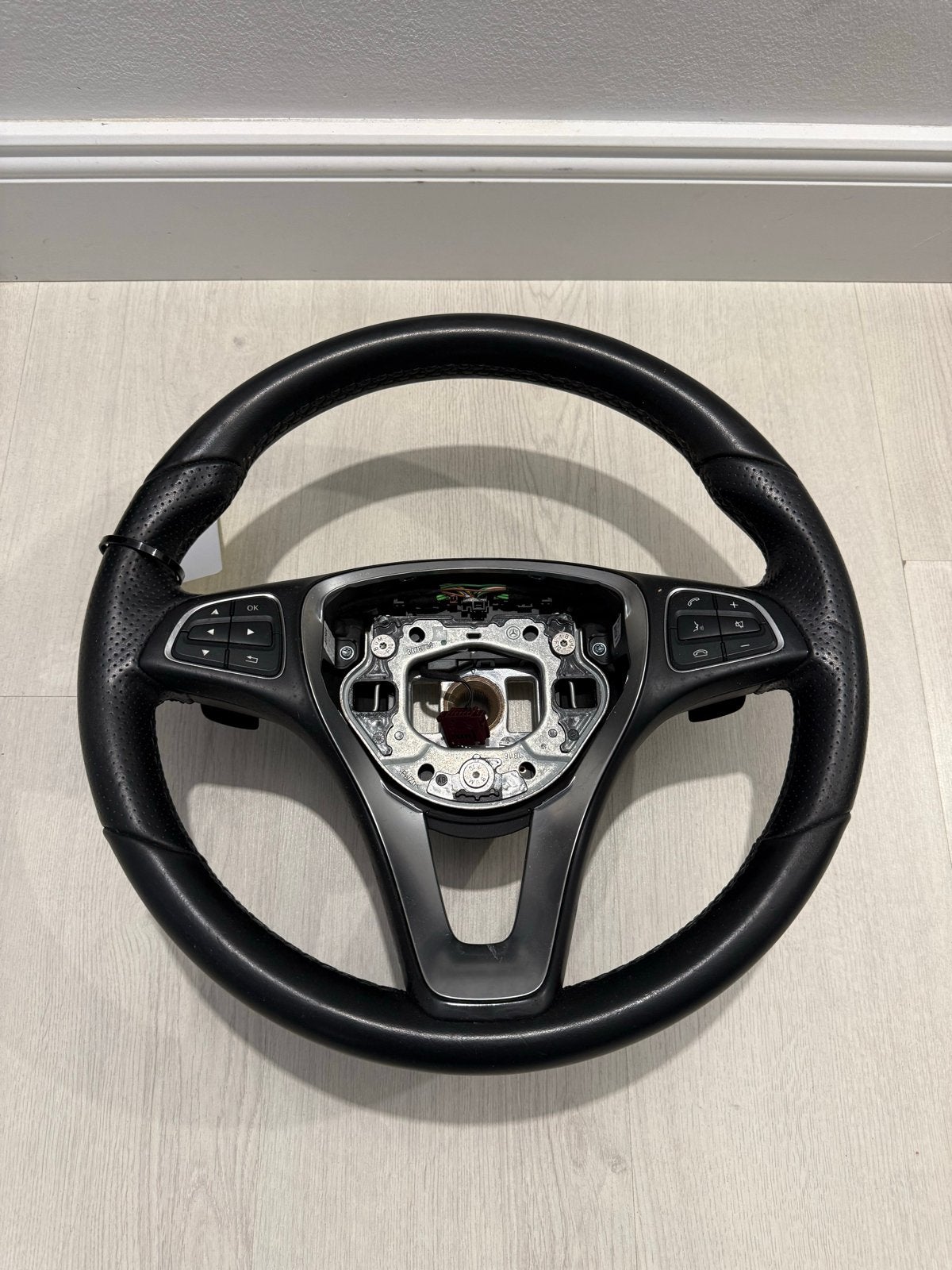 Mercedes-Benz CLA stuur met flippers, Auto-onderdelen, Ophalen of Verzenden, Gebruikt, Mercedes-Benz