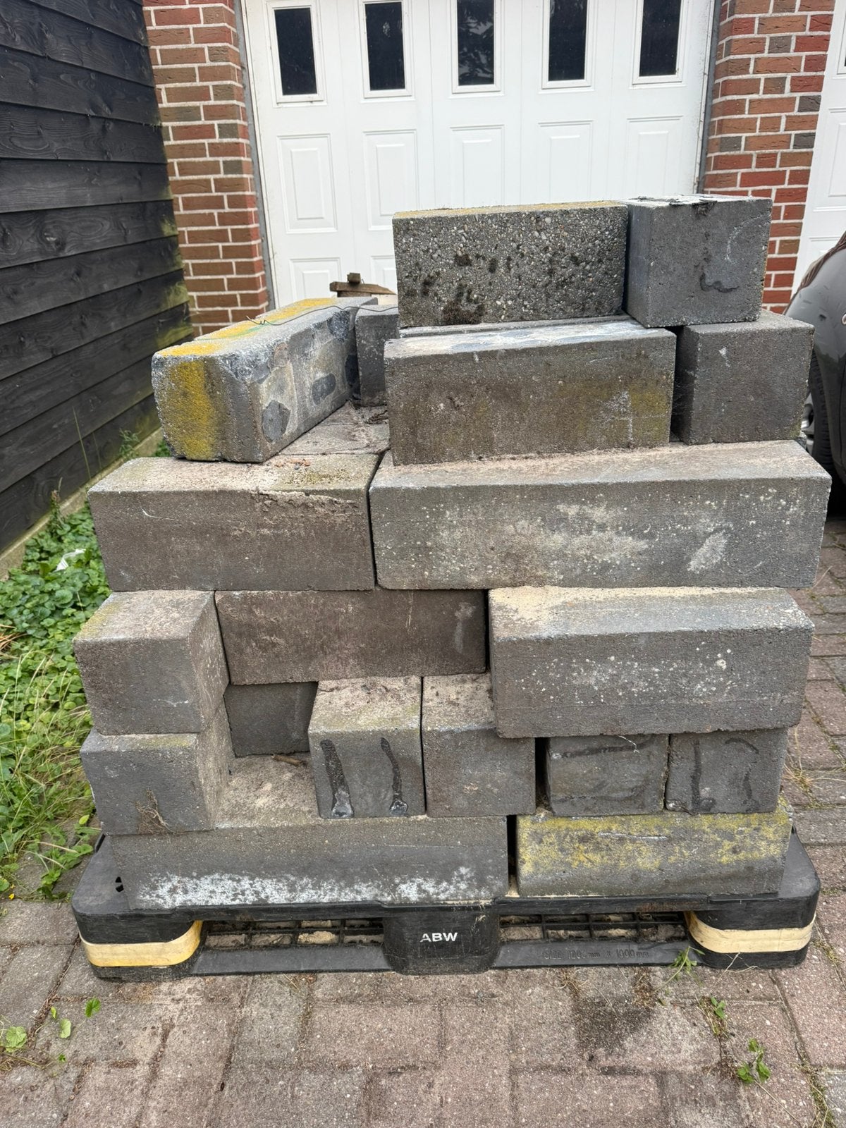 Beton blokken gratis aftehalen!!!, Ophalen, Zo goed als nieuw, Minder dan 100 cm, Minder dan 25 cm