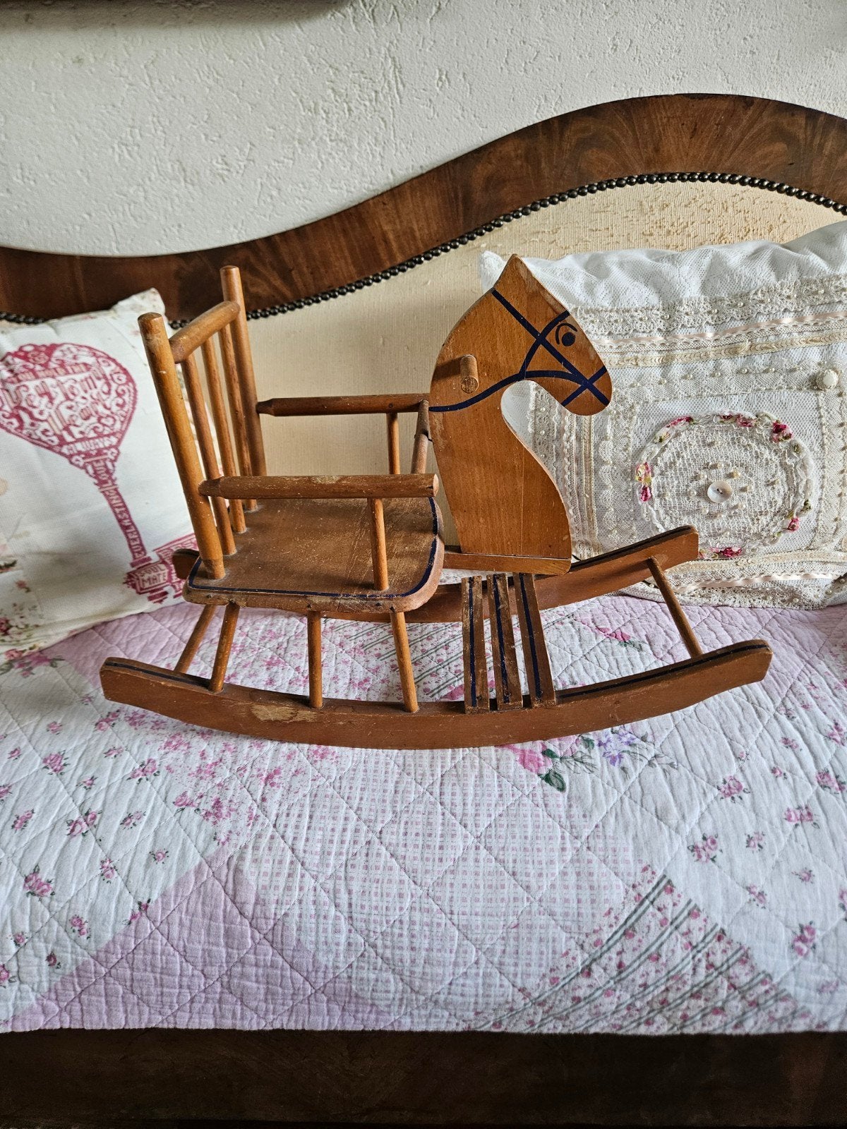 oud houten poppen hobbelpaardje, Ophalen of Verzenden