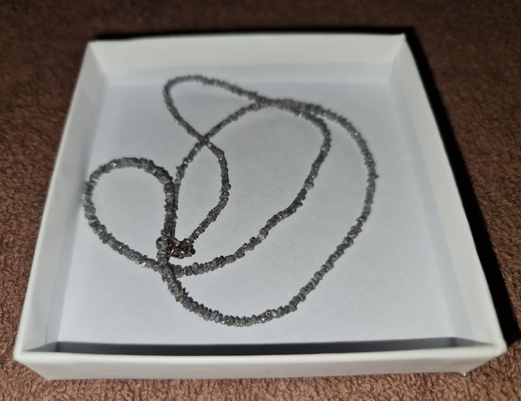 Ruwe grijze diamantketting | 925 zilver | nieuw, Nieuw, Ophalen of Verzenden, Steen of Mineraal, Grijs