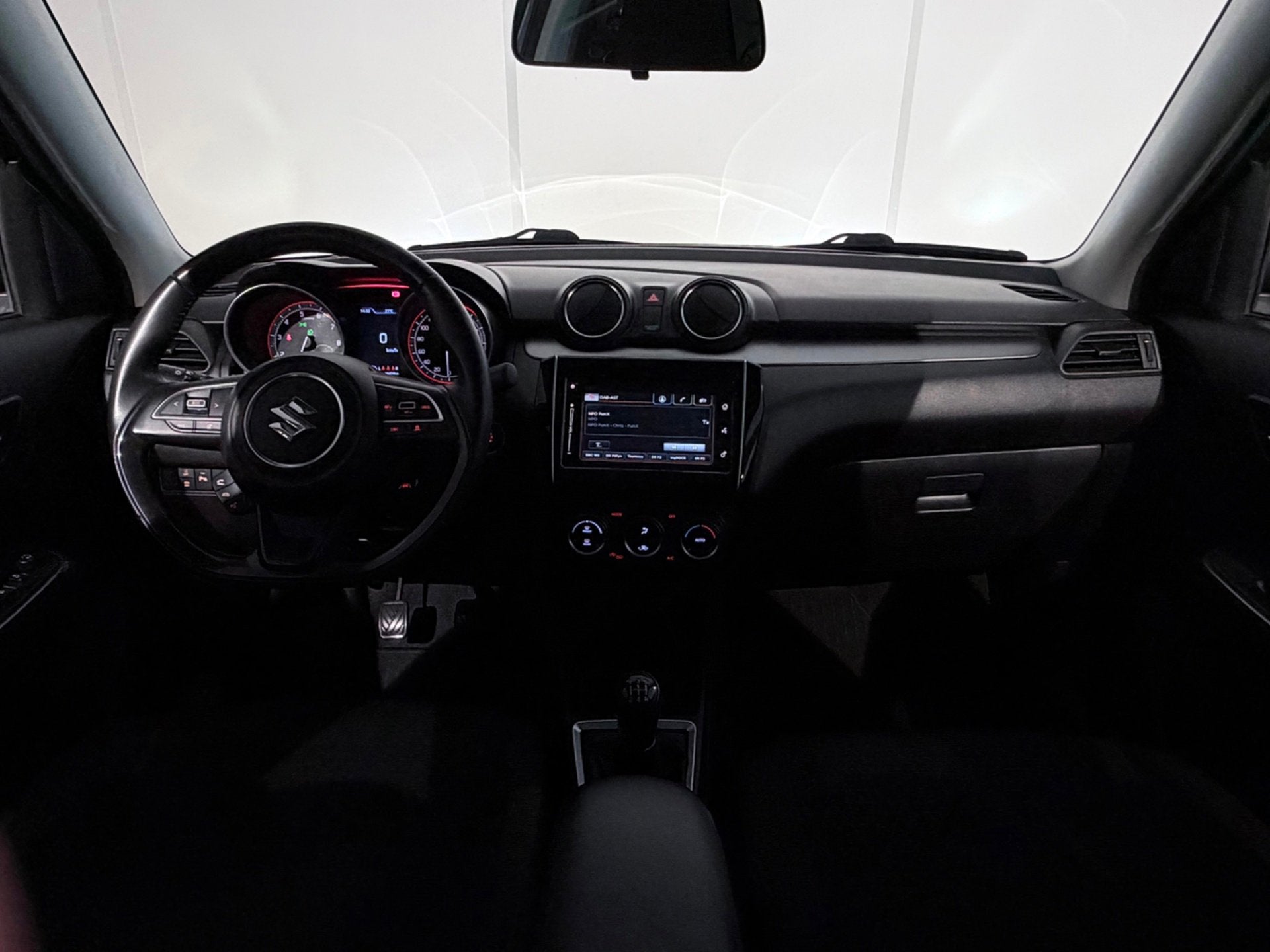 Suzuki Swift 1.2 Style Smart Hybrid /Clima/ACC/Keyless/LED/C, Stof, Gebruikt, Euro 6, 4 cilinders