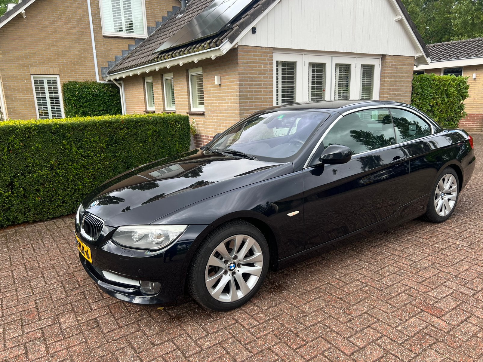 BMW 325i Cabrio High Executive Vol Leder, Topuitvoering!, Auto's, Achterwielaandrijving, Zwart, Cabriolet, 4 stoelen