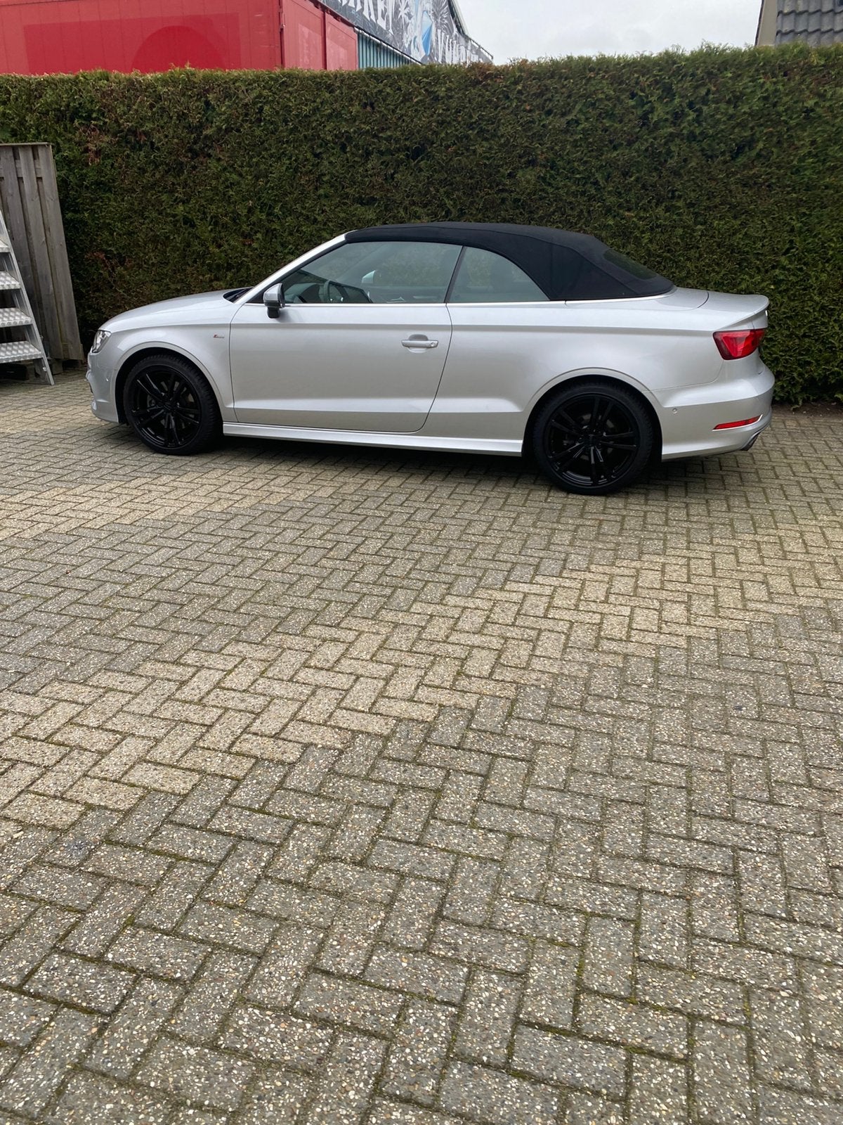 Audi cabrio 1800 s line, Auto's, Audi, Automaat, Achterwielaandrijving, Zwart, Cabriolet