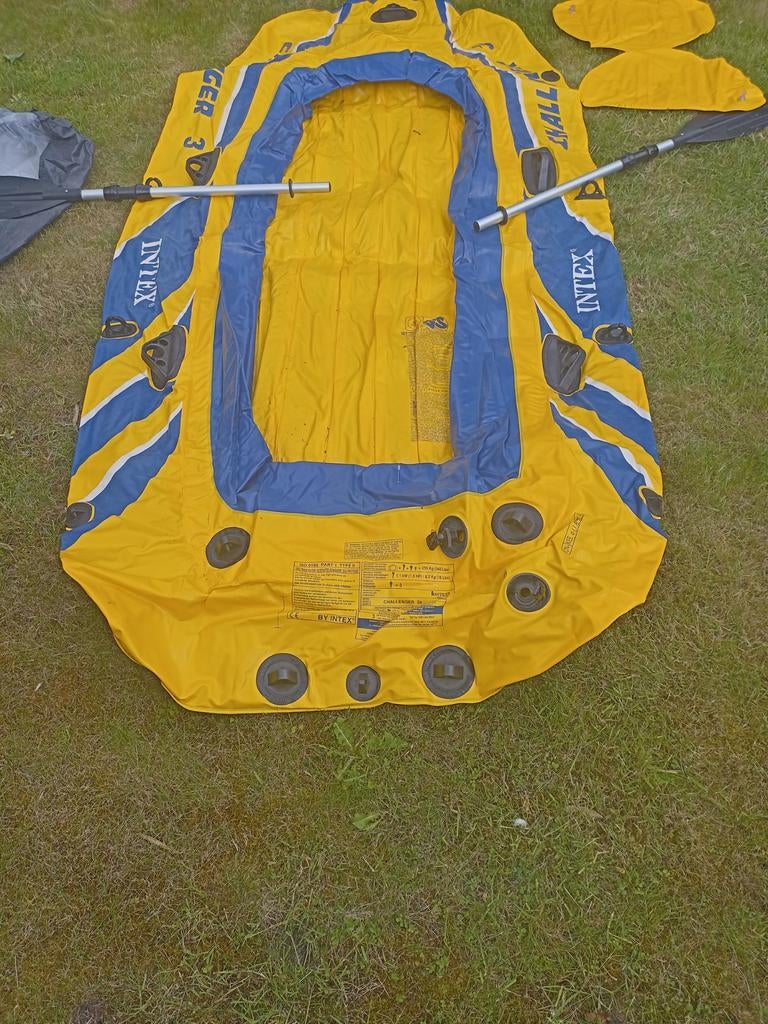 Intex Challenger 3 Opblaasboot met Peddels, Ophalen of Verzenden
