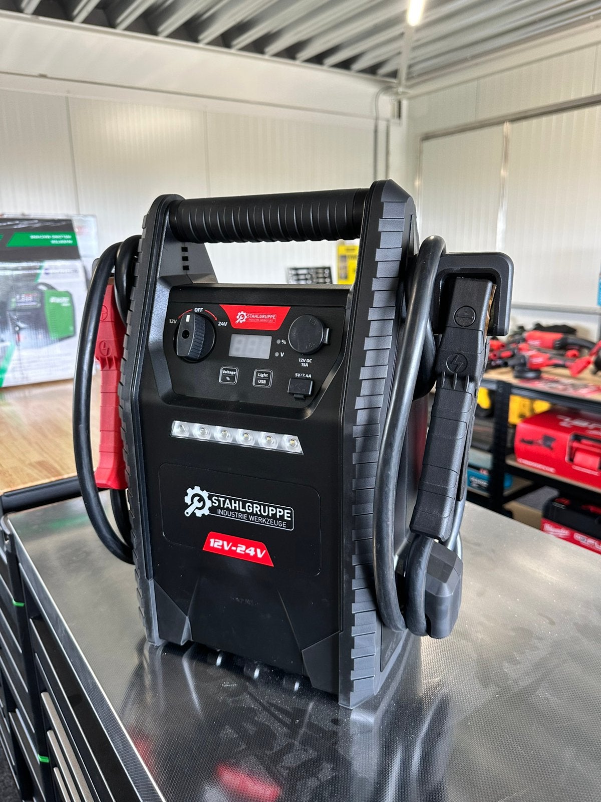 Stahlgruppe SG5000 Startbooster / Nieuw