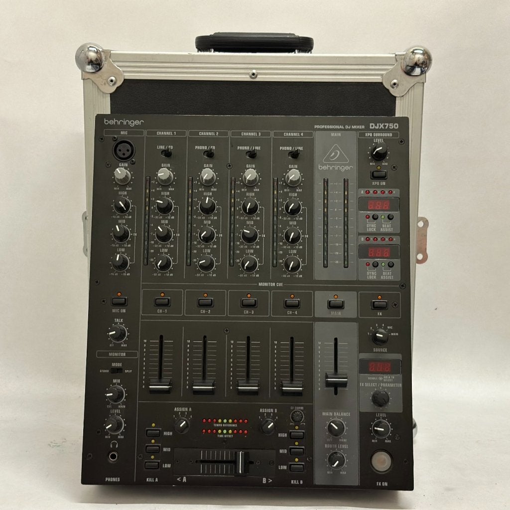 BEHRINGER DJX750 Mixer, Behringer, Zo goed als nieuw, Support@behringer.com, Behringer (Music Tribe)
MusikhausstraÃŸe 1
94060 Pocking
Germany
