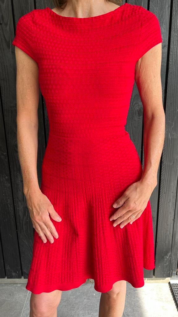Karen Millen feestelijke rode stretch jurk mt S, Ophalen of Verzenden, Zo goed als nieuw, Rood