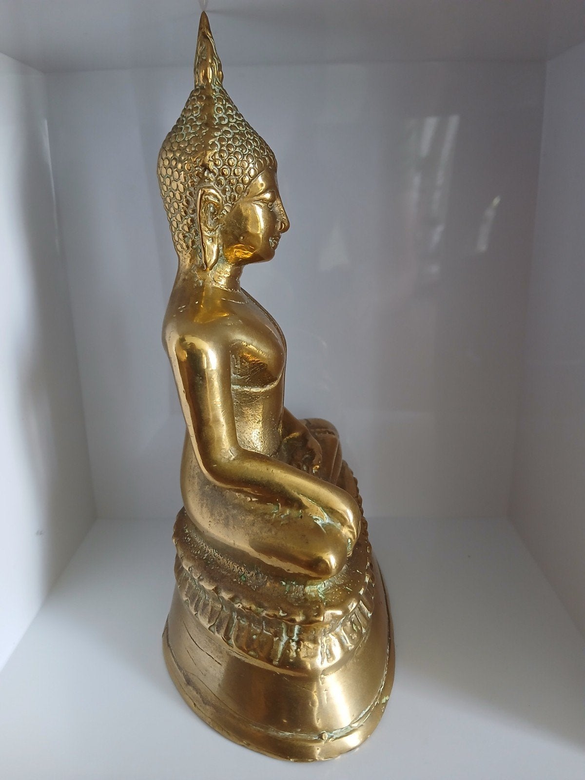 Antiek bronzen Boeddhabeeld uit Thailand, Goud, Ophalen of Verzenden, Versierd, Overige herkomsten