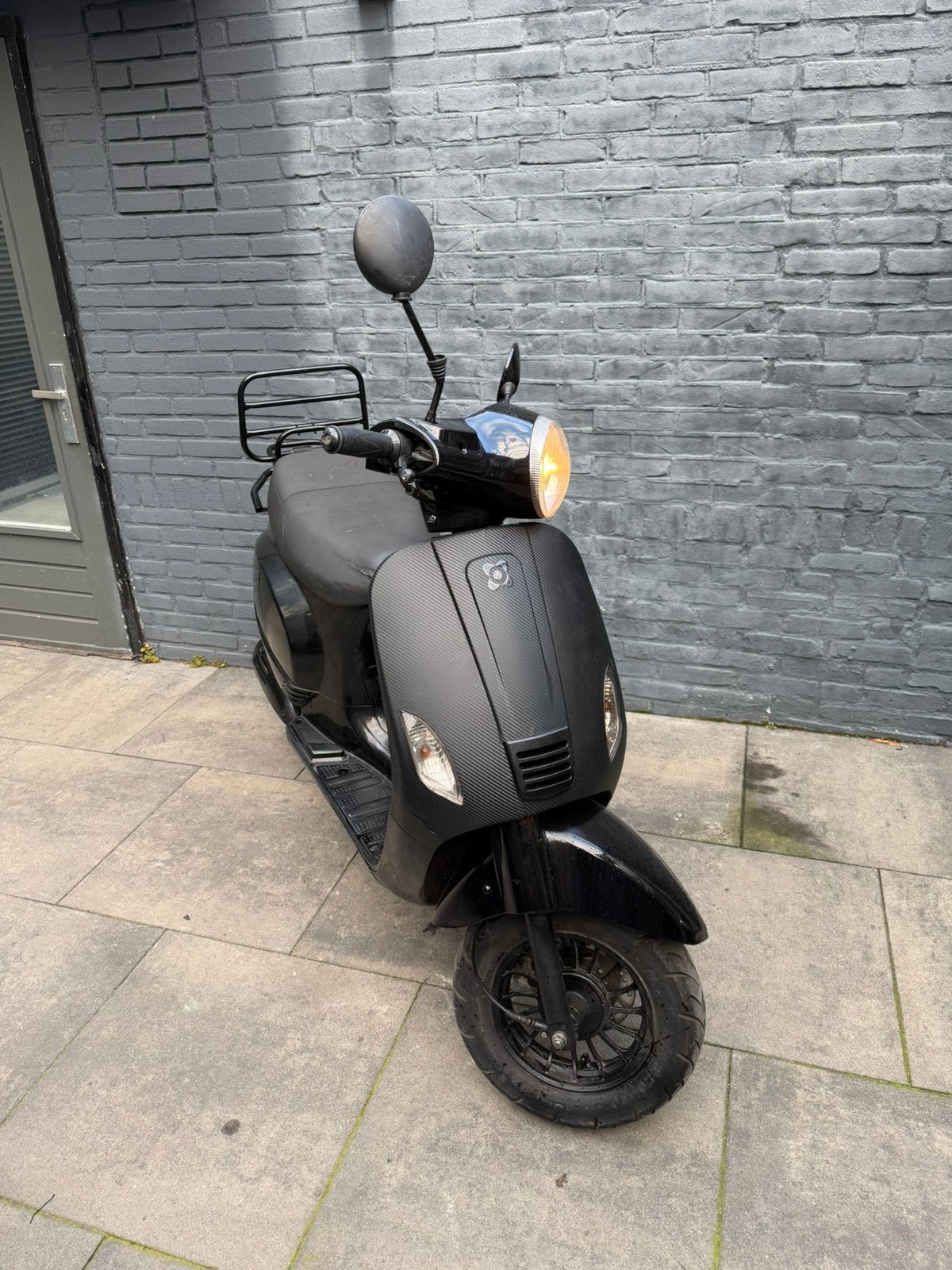 Agm vx50, Fietsen en Brommers, Ophalen, Zo goed als nieuw, Benzine, Overige merken
